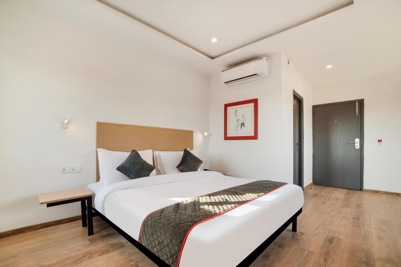 Hotel Townhouse Ss Aero Prime Shamshabad Exteriér fotografie