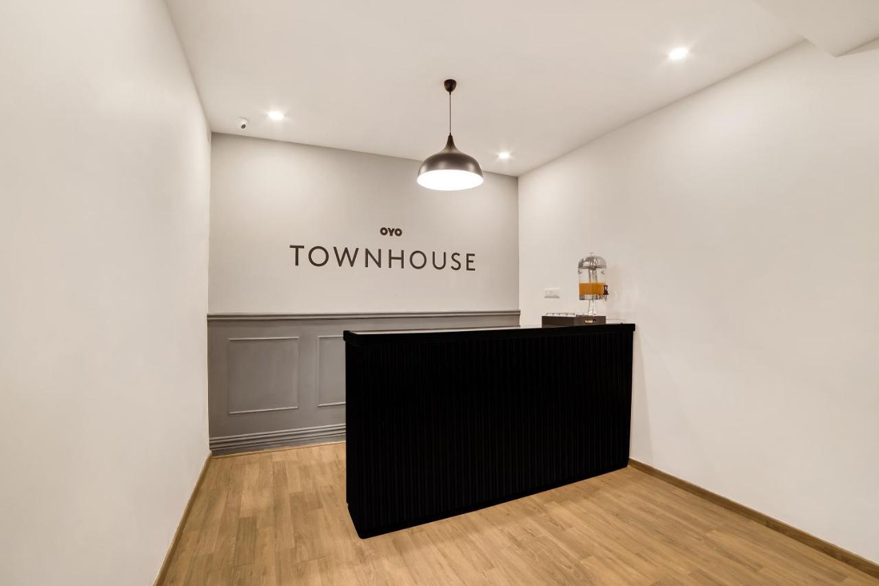 Hotel Townhouse Ss Aero Prime Shamshabad Exteriér fotografie