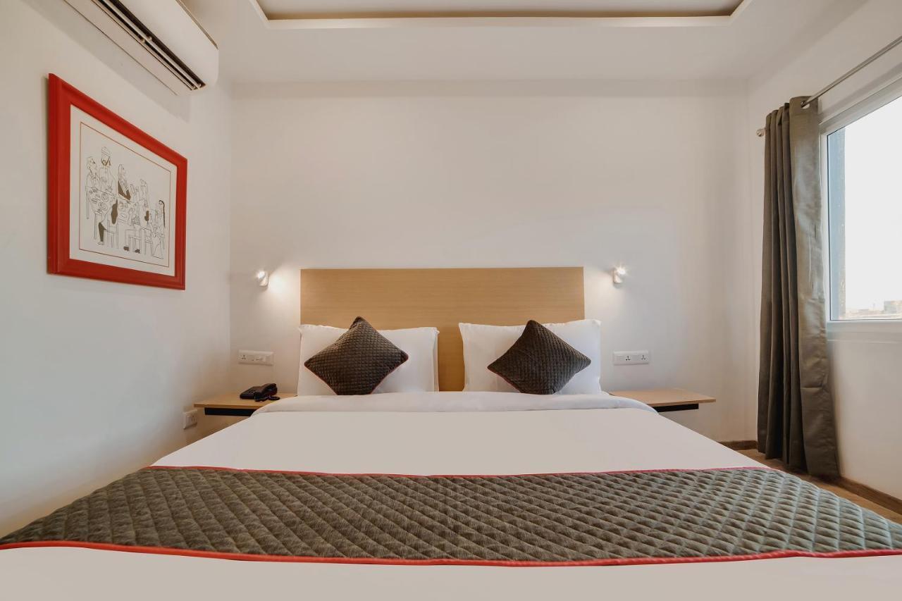 Hotel Townhouse Ss Aero Prime Shamshabad Exteriér fotografie