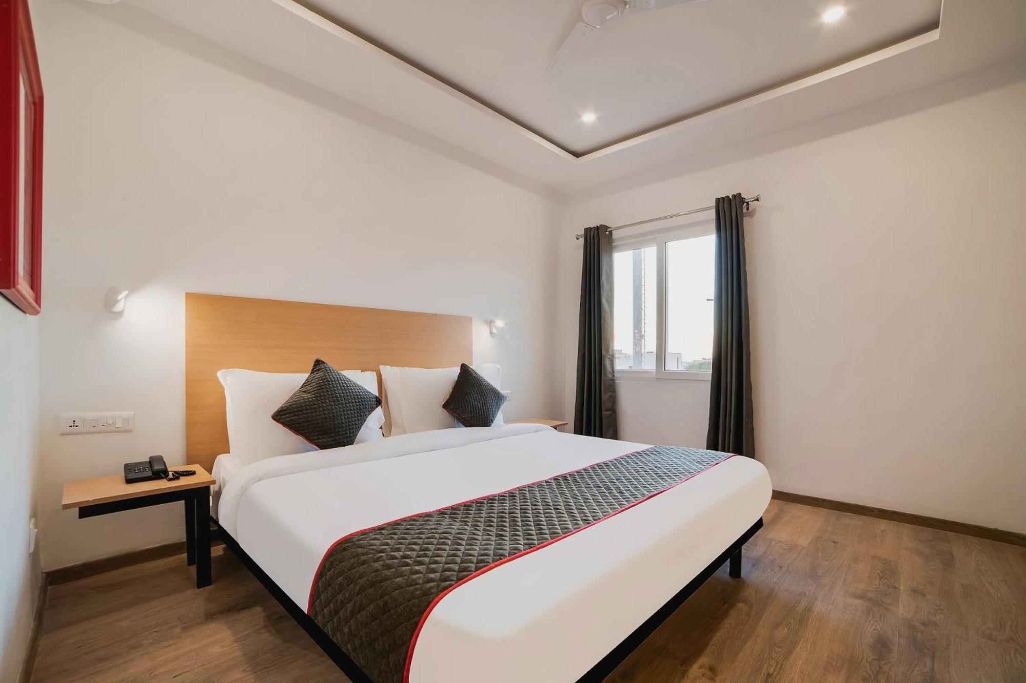 Hotel Townhouse Ss Aero Prime Shamshabad Exteriér fotografie