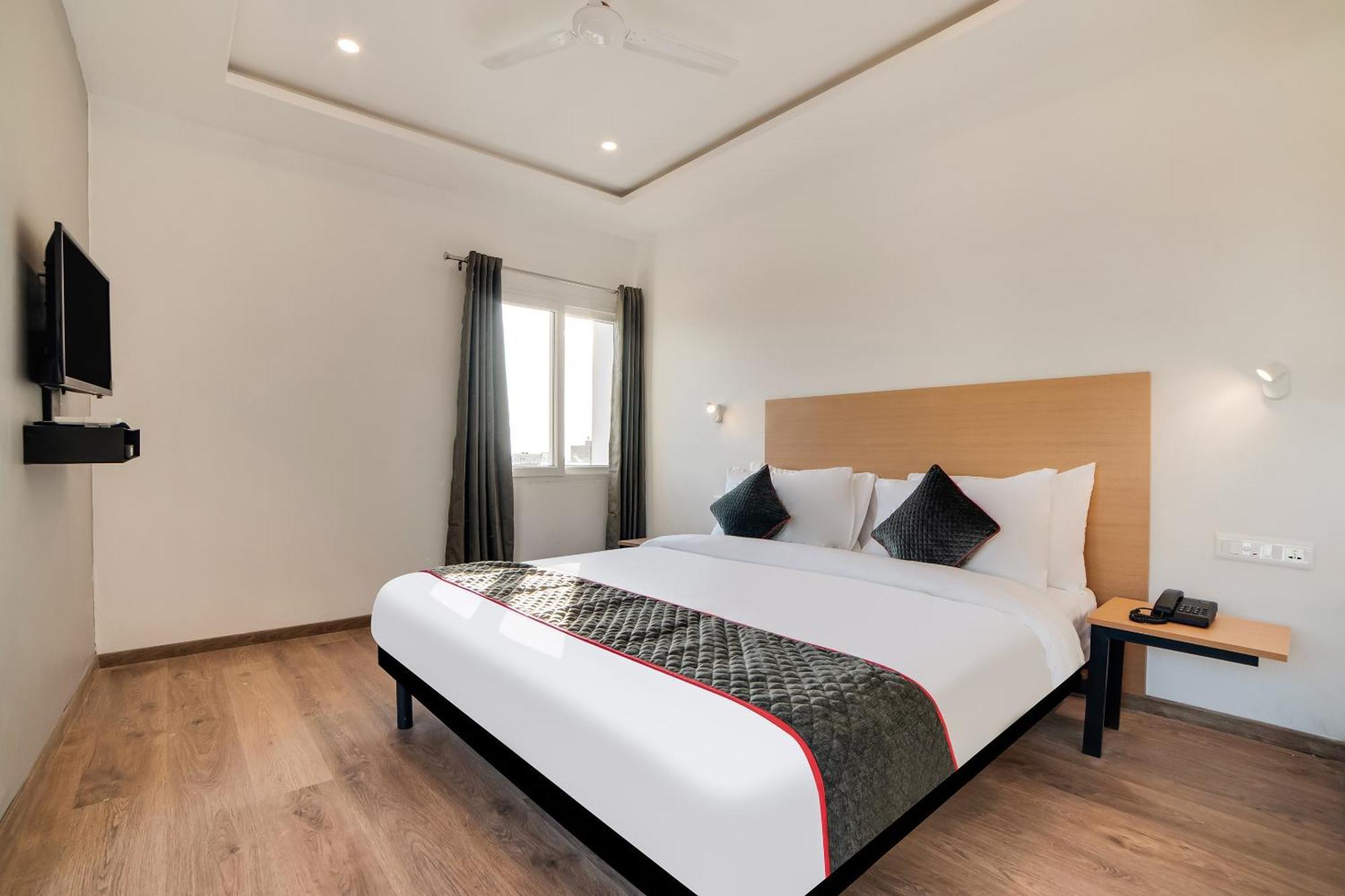 Hotel Townhouse Ss Aero Prime Shamshabad Exteriér fotografie